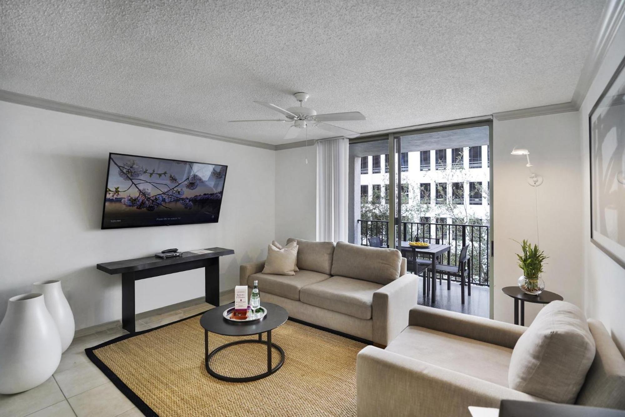 Dharma Home Suites Coral Gables At Gables Grand Plaza Miami Zimmer foto