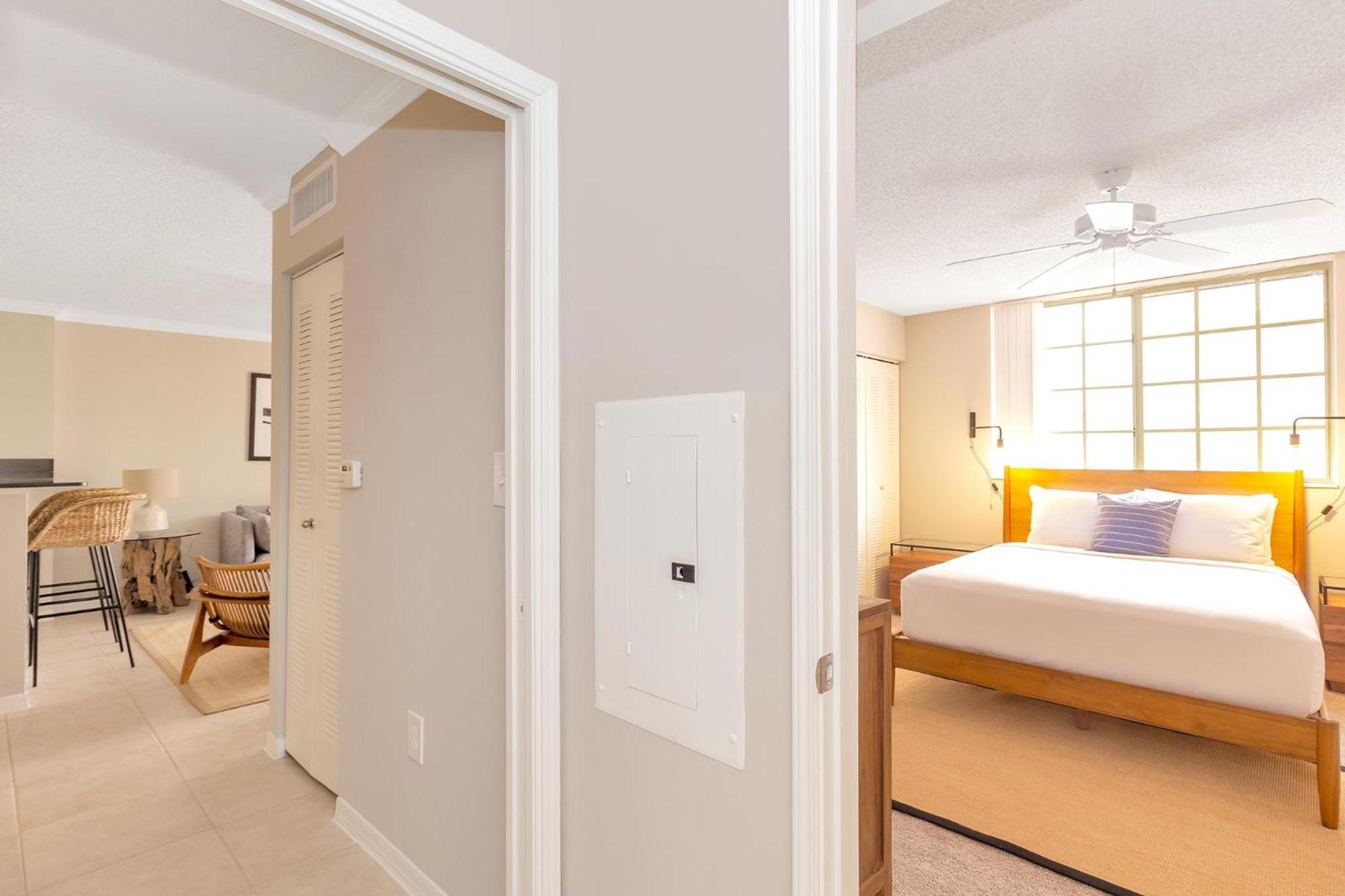 Dharma Home Suites Coral Gables At Gables Grand Plaza Miami Zimmer foto